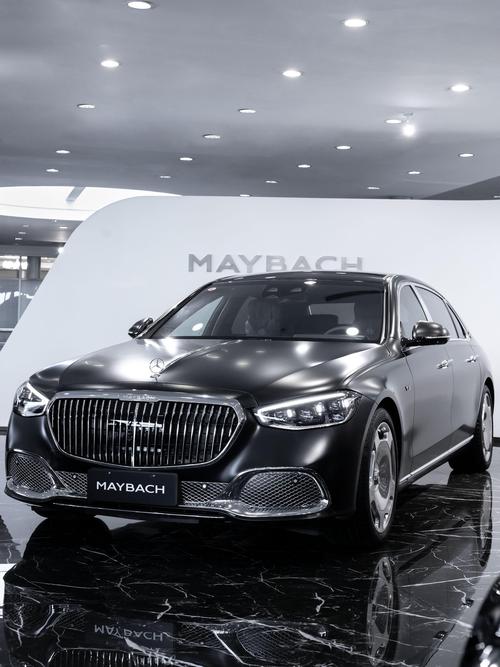 深圳42岚图汽车的售后服务让用户无忧出行，迈巴赫未来的豪华车趋势